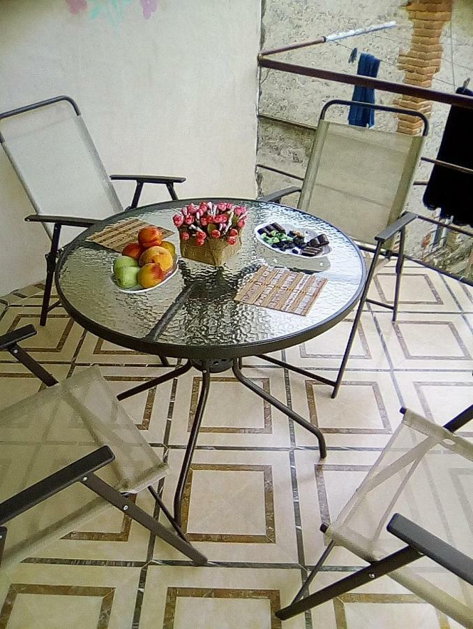 Natia Hotel Telavi Bagian luar foto